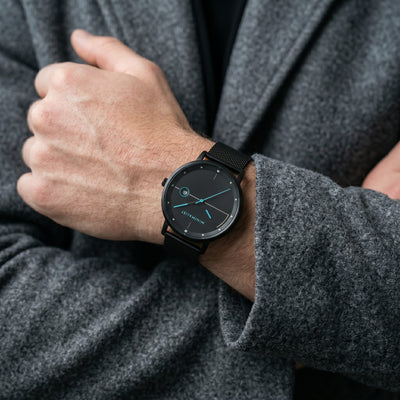 Montre Néon Cadre Noir