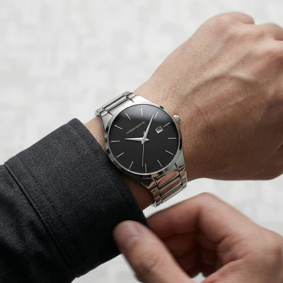 Montre Ligne Acier