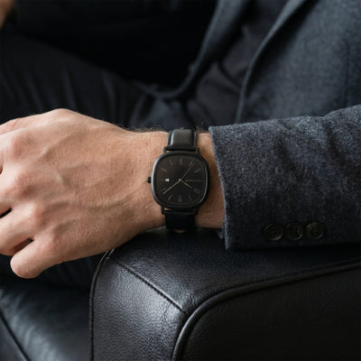 Montre Carré Nuit